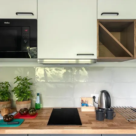 Апартаменты Shortstaypoland Batorego *